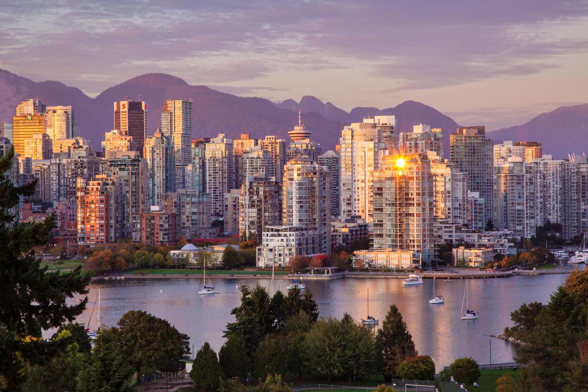 Stunning Views Penthouse Suite Vancouver Eksteriør billede